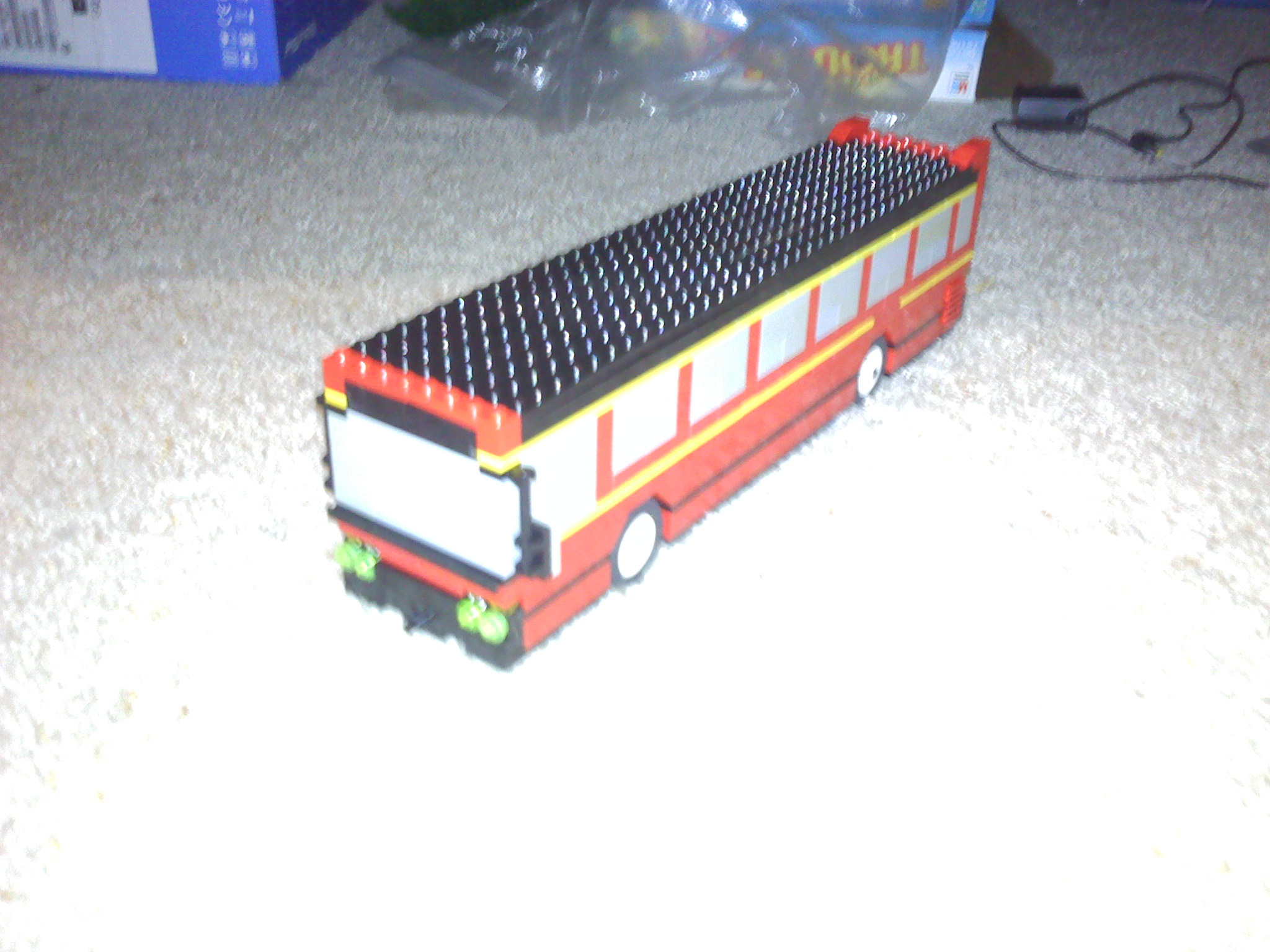 lego_city_bus_4.jpg
