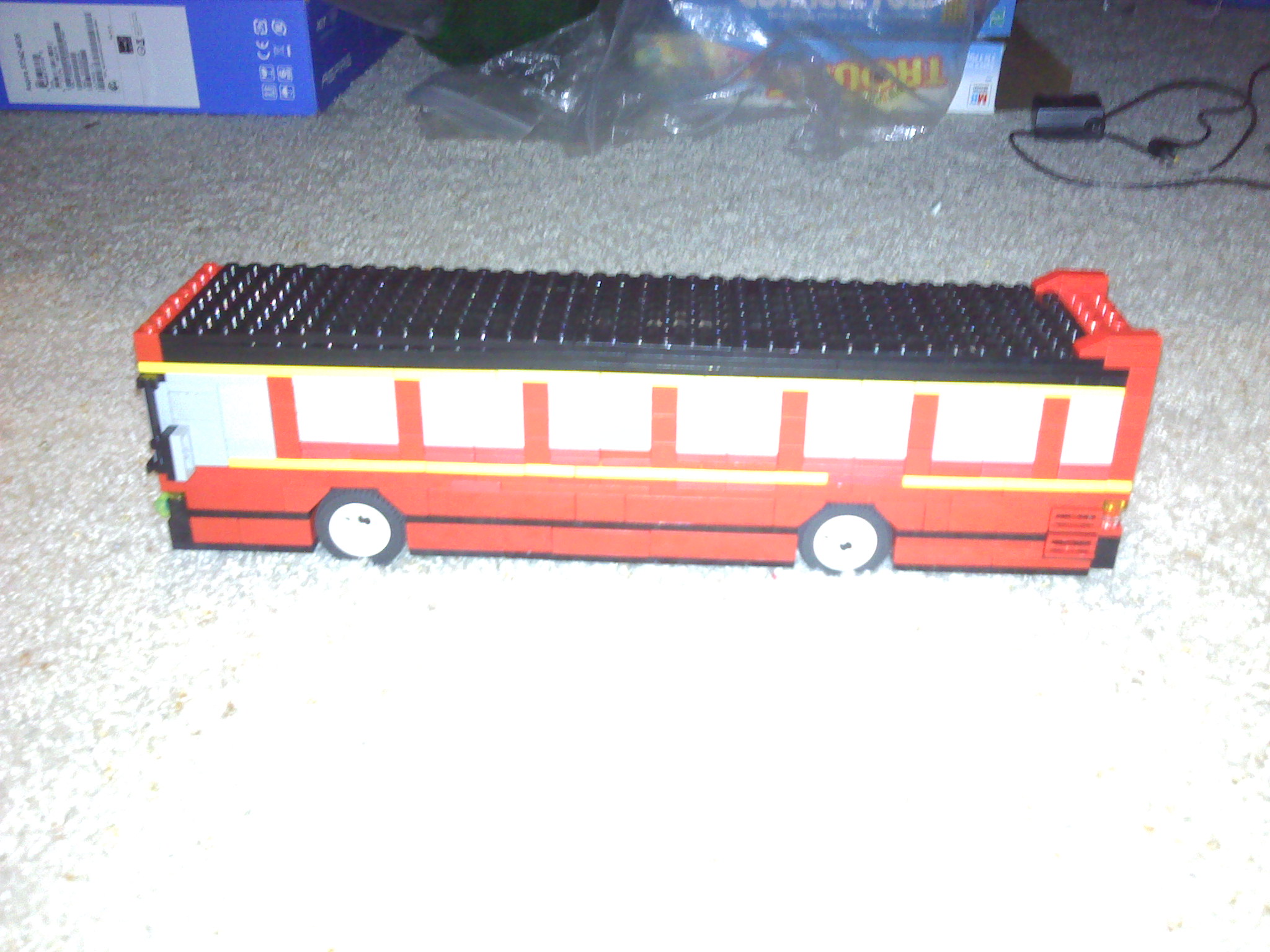 lego_city_bus_5.jpg