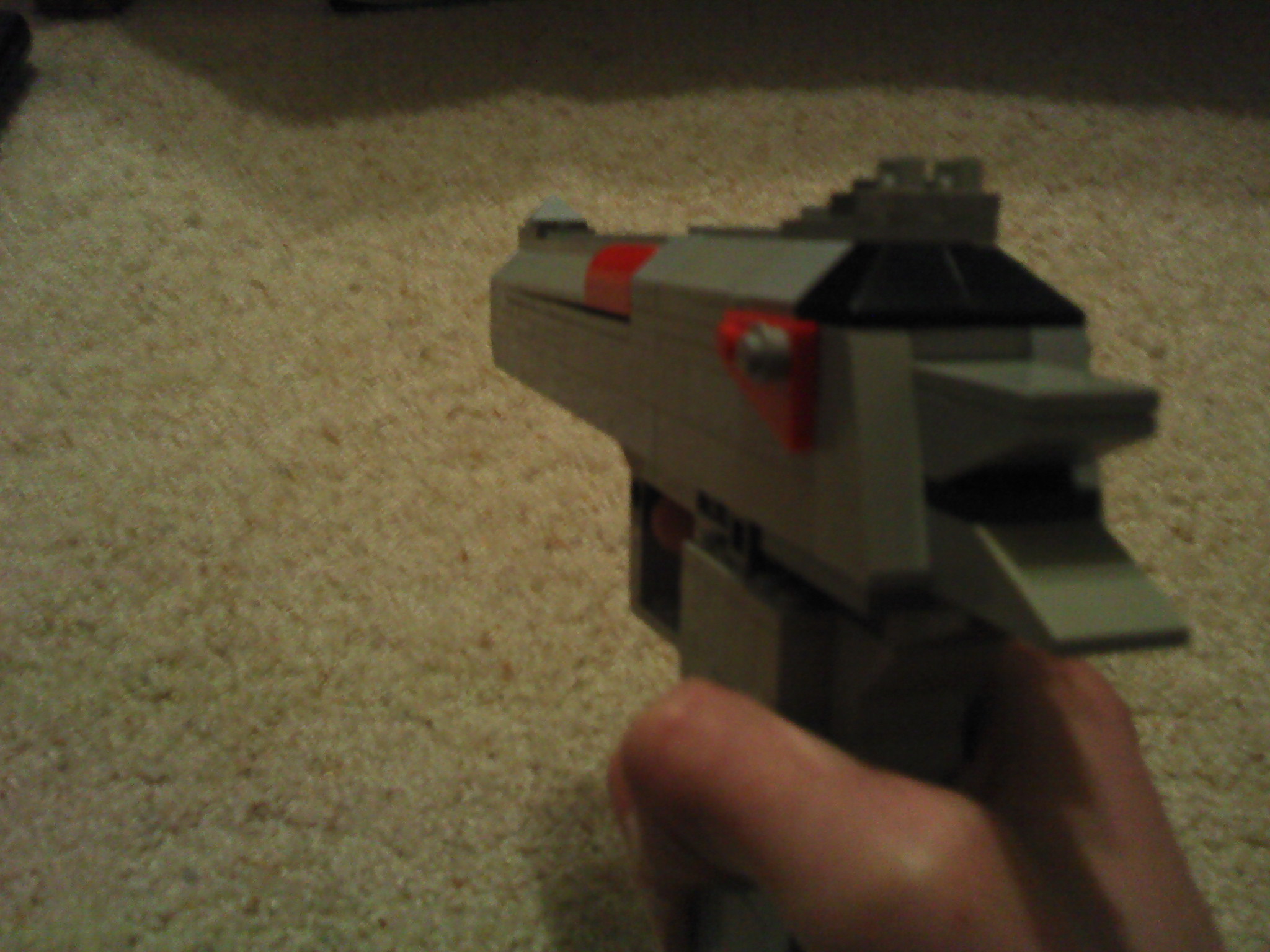 lego_desert_eagle_handgun04_rear_view.jpg