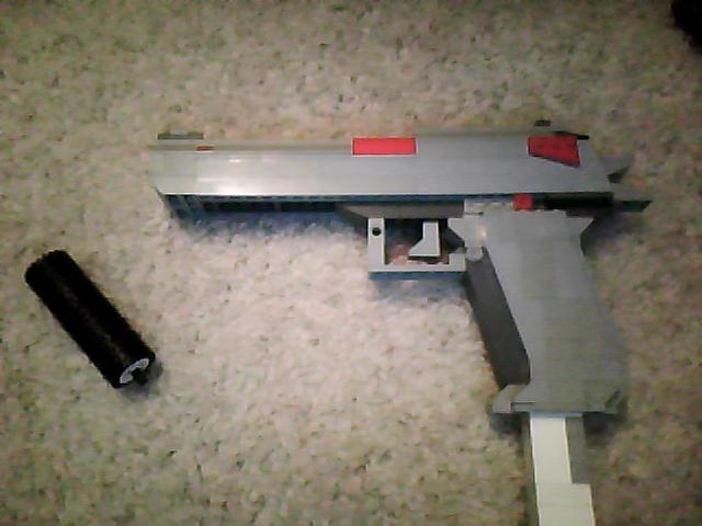 lego_desert_eagle_ii_with_silencer2.jpg