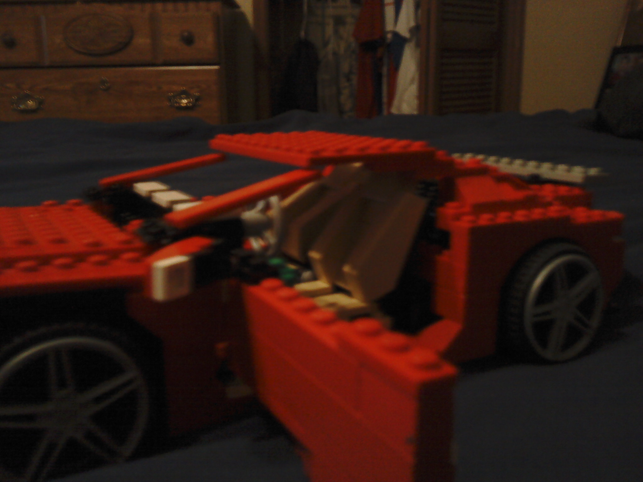 lego_ford_mustang_gt_5.jpg