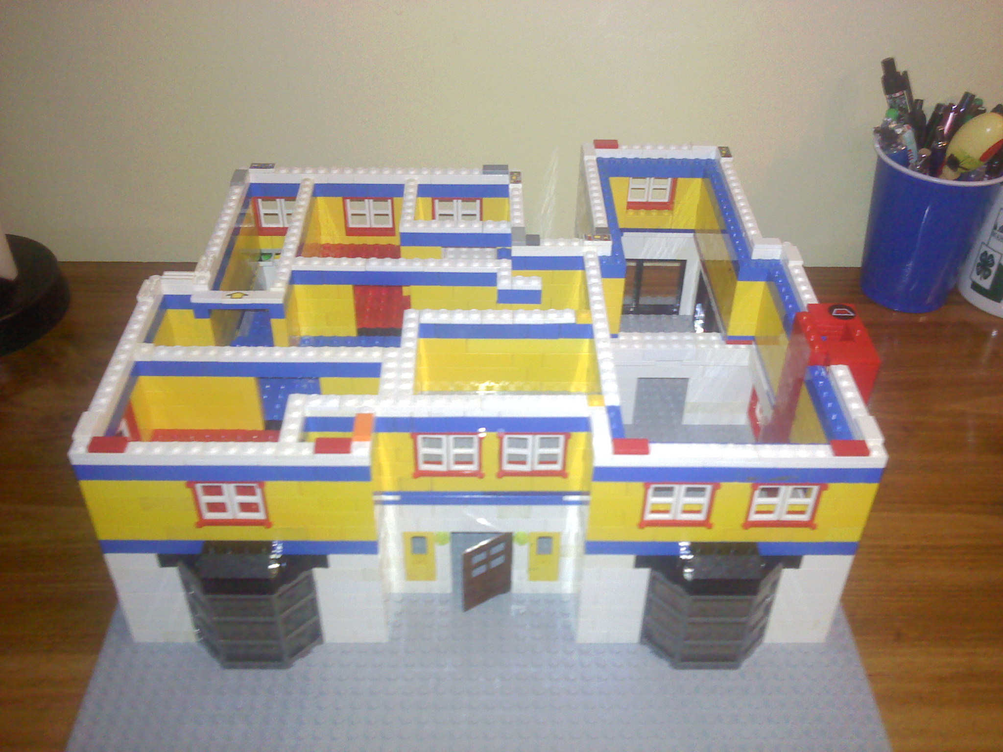 lego_house08_second_floor.jpg
