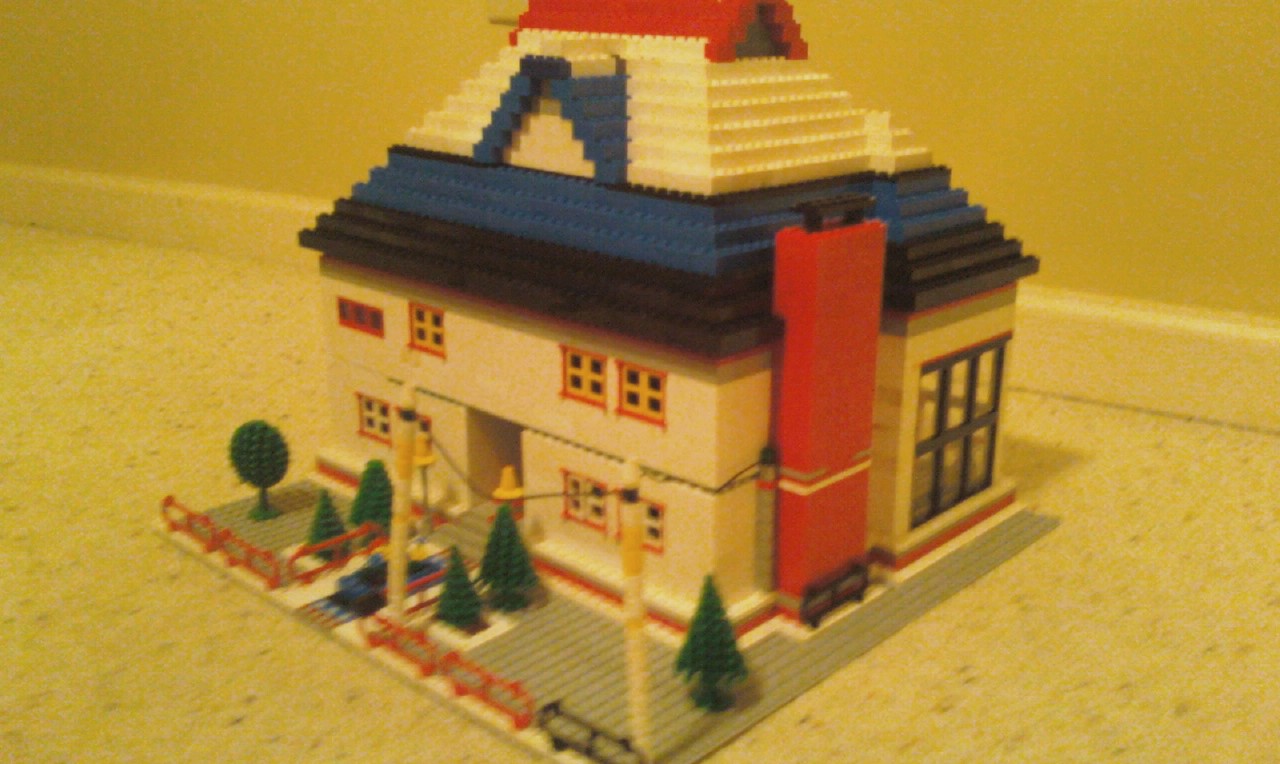 lego_house_2.jpg