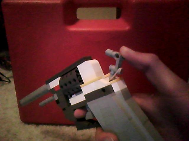 lego_pistol_12.jpg