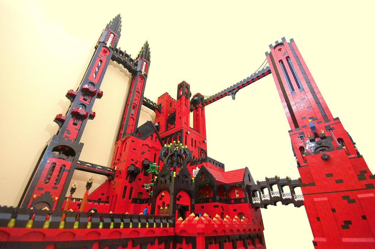 a-castle-04.jpg