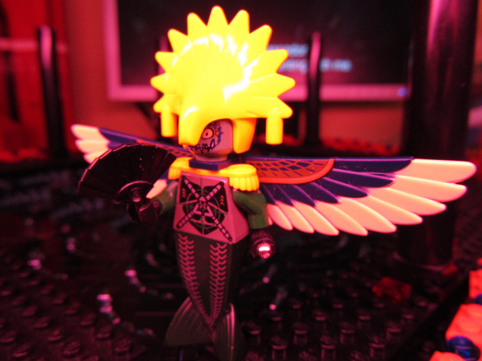crimson-party-05.jpg
