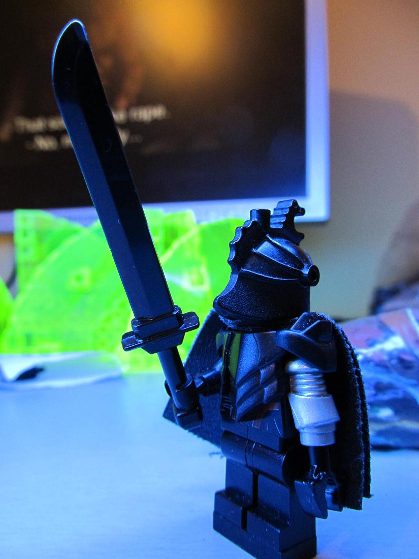 guts_black_swordsman-2.jpg
