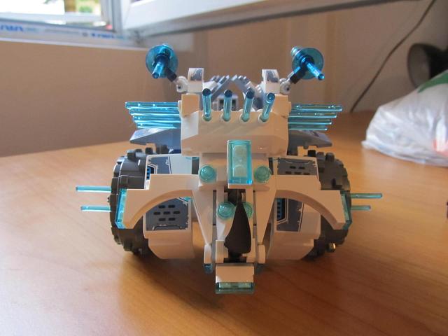 iceminifig-09.jpg