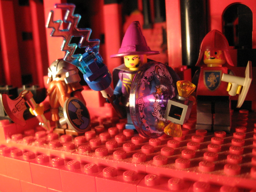 dwarf_sorceress_warrior.jpg