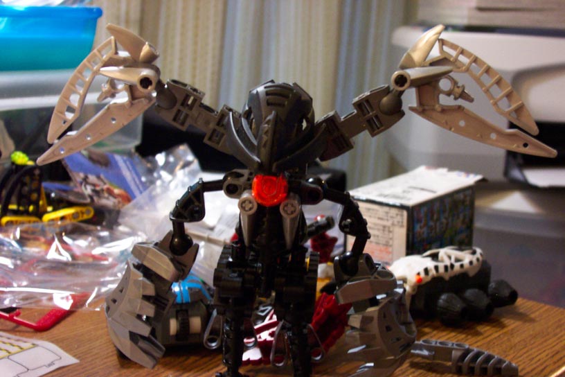 makuta3.jpg