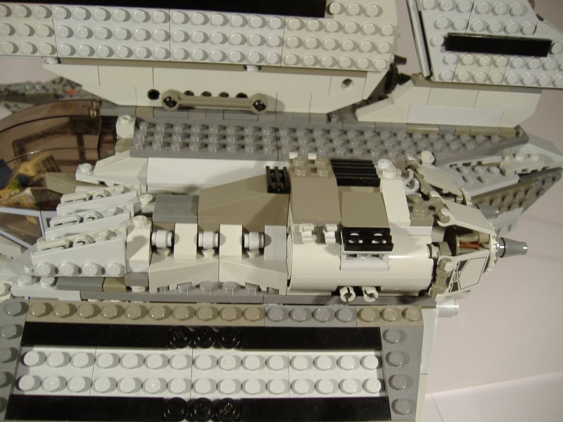 moth_engines_02.jpg