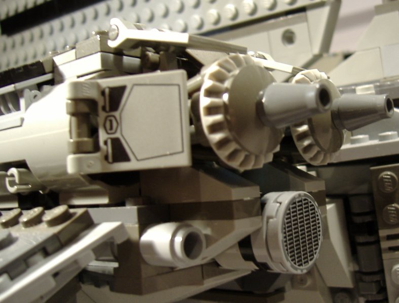 moth_engines_05.jpg