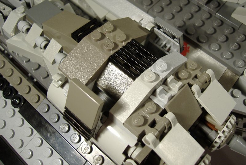 moth_engines_08.jpg