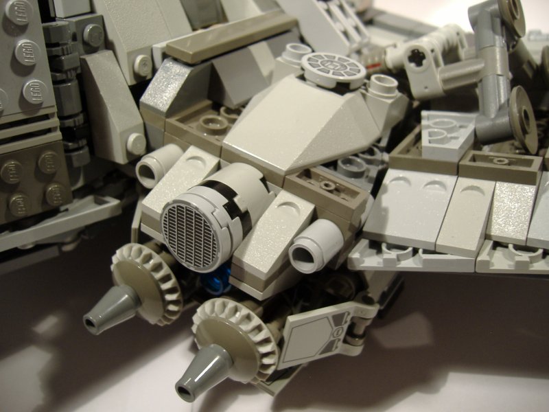 moth_engines_13.jpg