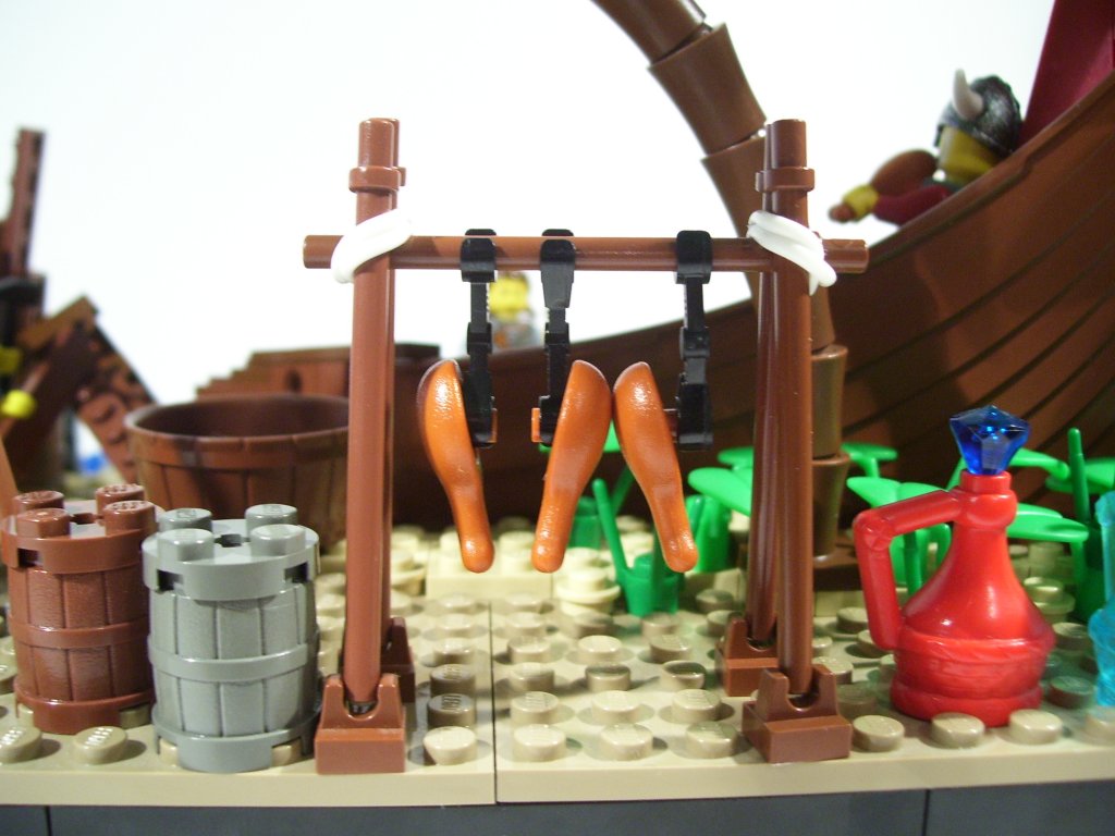 stranded_details_14.jpg