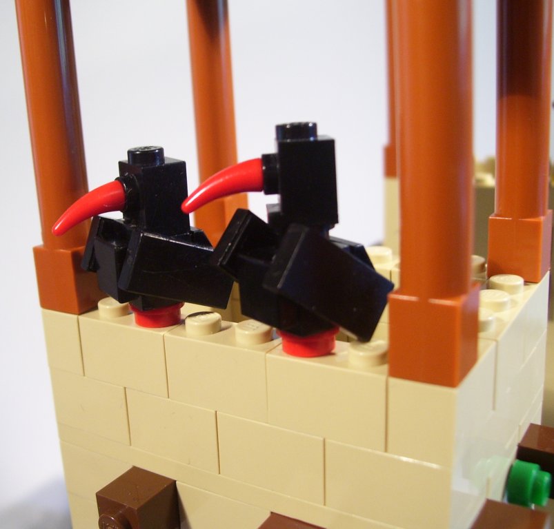 gatlings_stronghold_birds_1.jpg