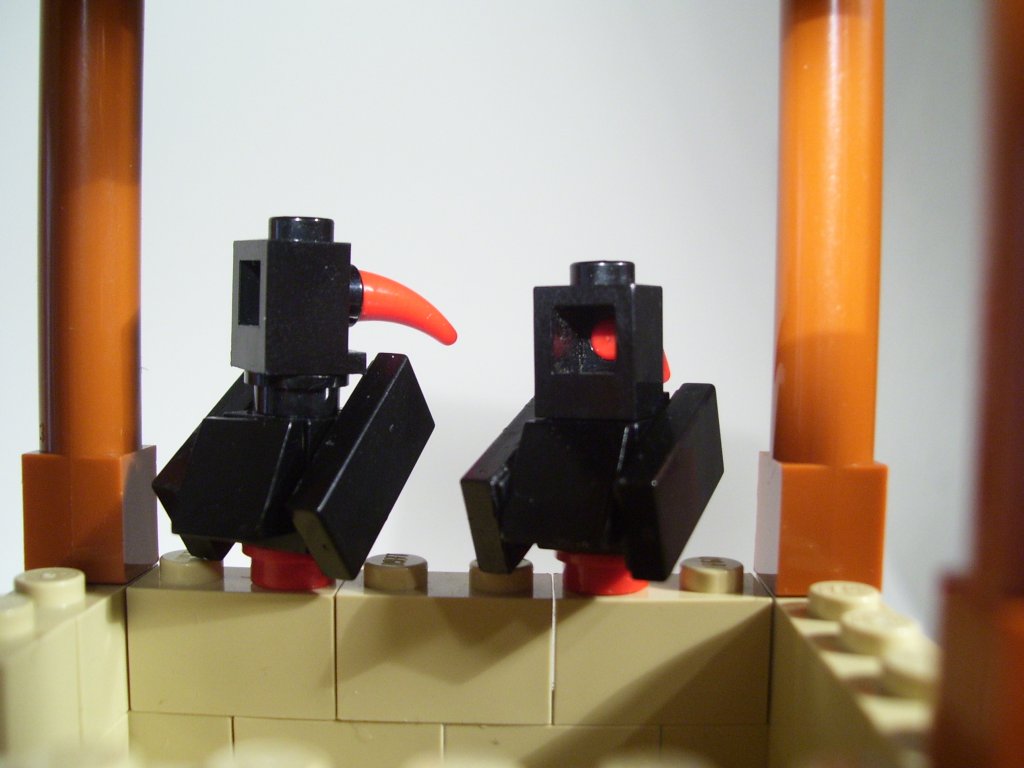 gatlings_stronghold_birds_2.jpg
