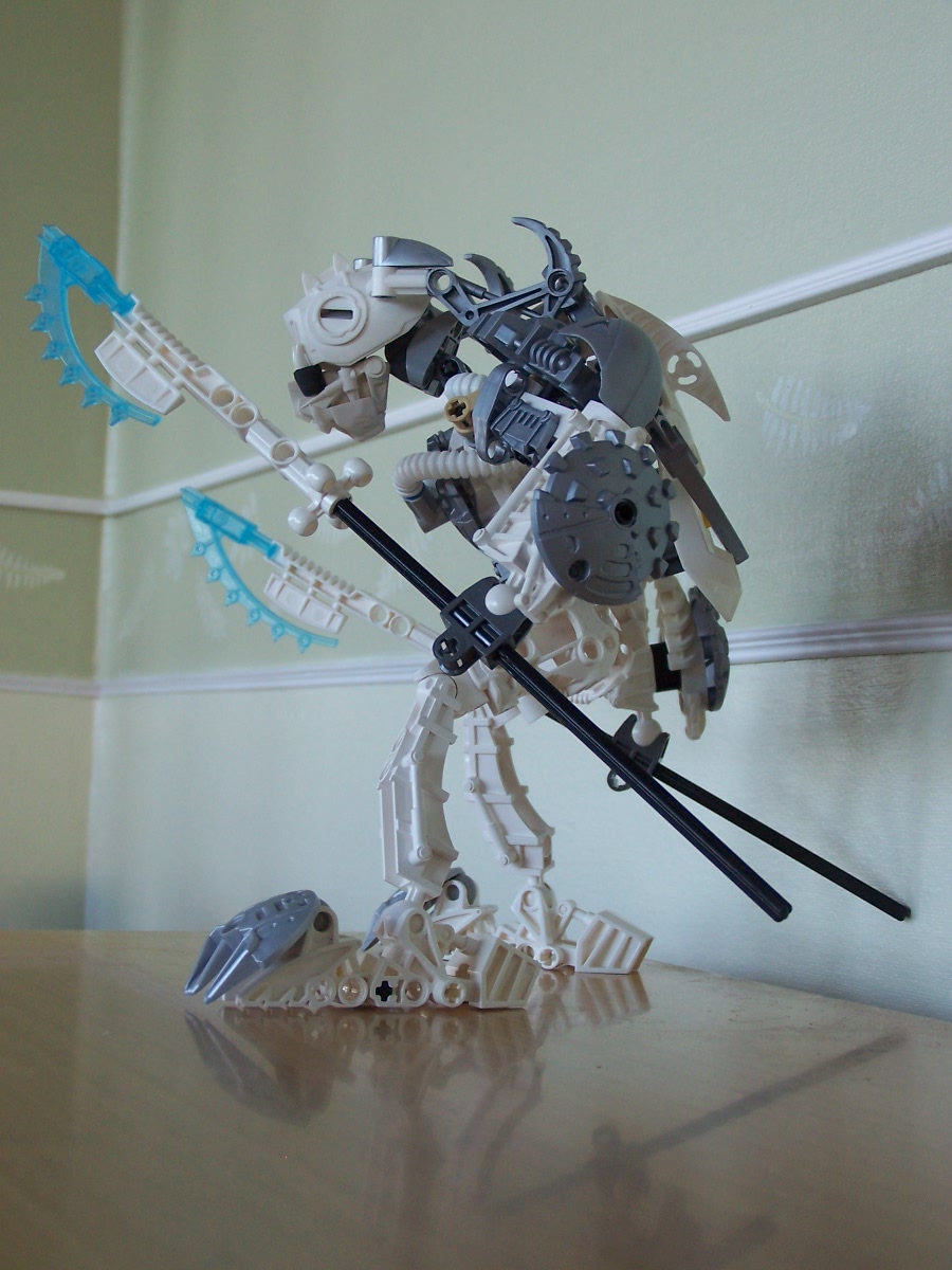 kokata_pose.jpg