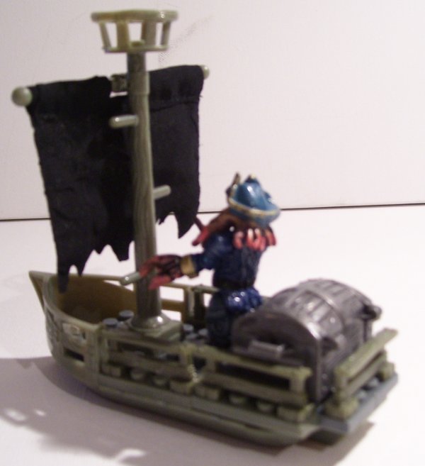 1012_davyjones_boat02.jpg