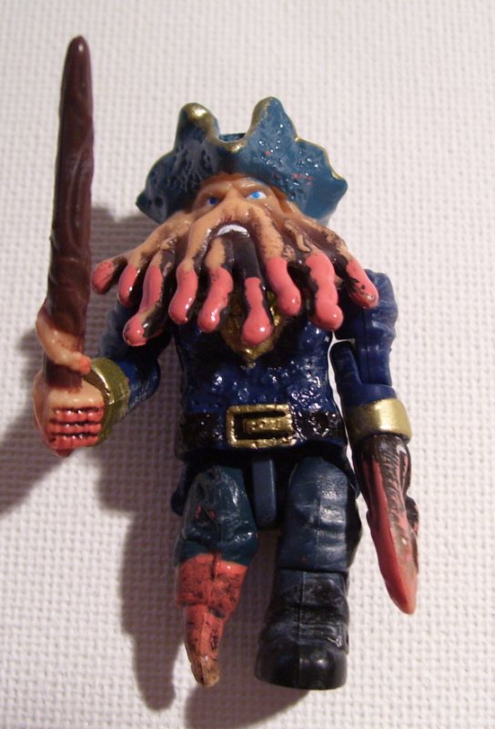 1012_davyjones_figure00.jpg