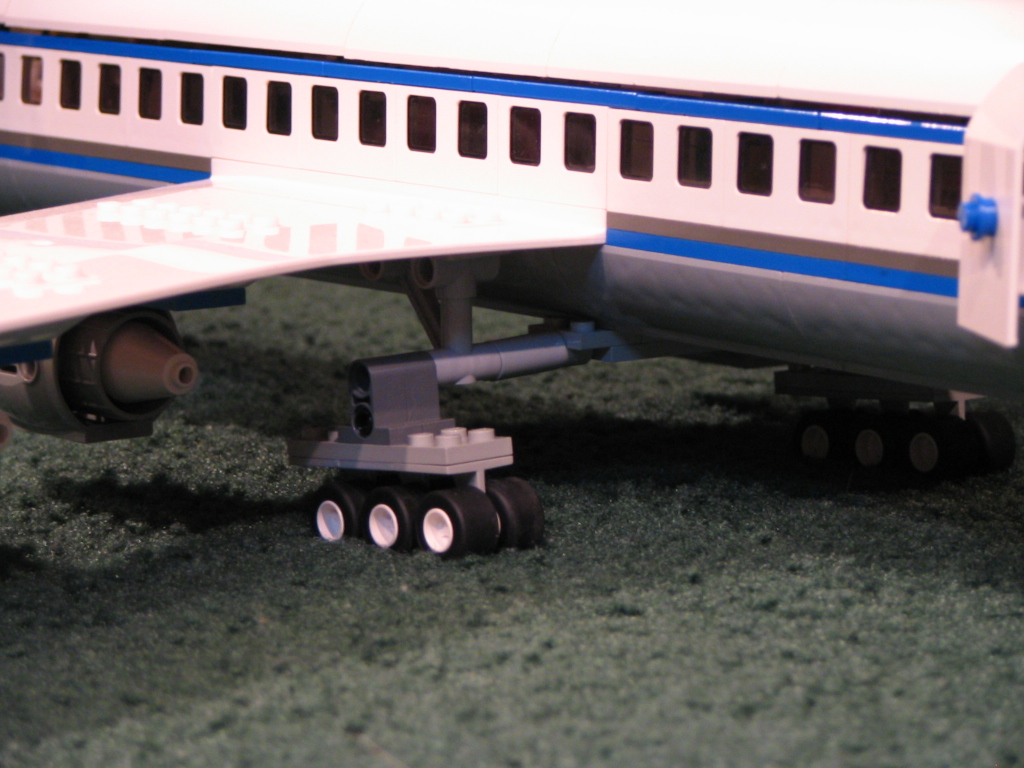 03_landing_gear.jpg