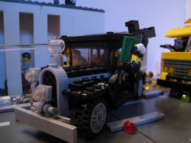a_drama_diorama_-_003.jpg