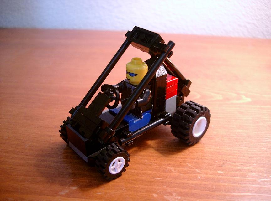 go-kart_overview_person.jpg