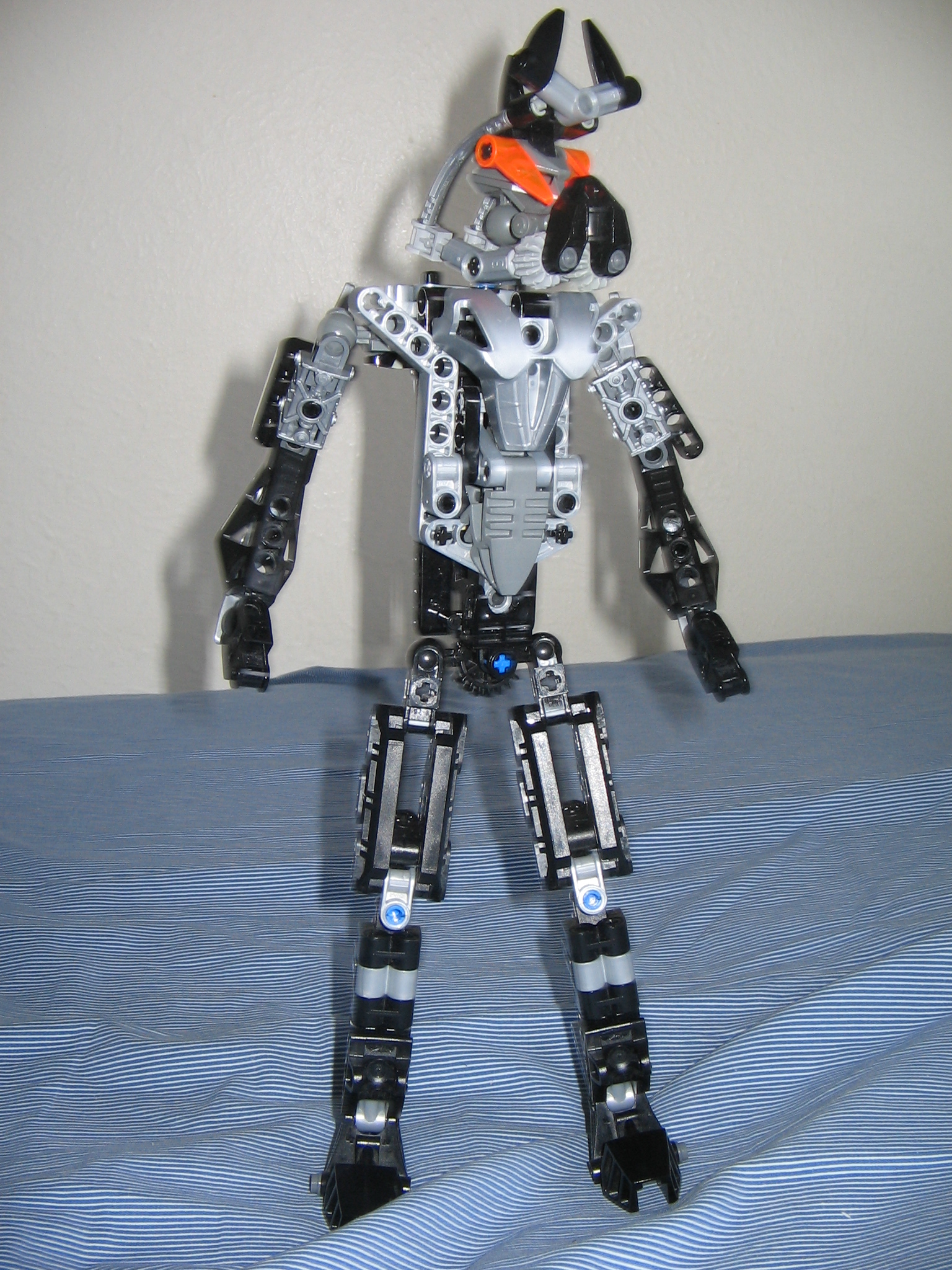 moc_001.jpg
