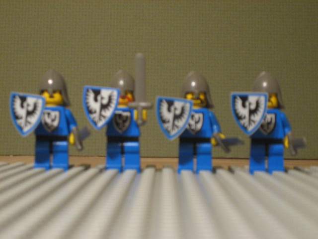 46-falcon-castle-soldiers.jpg