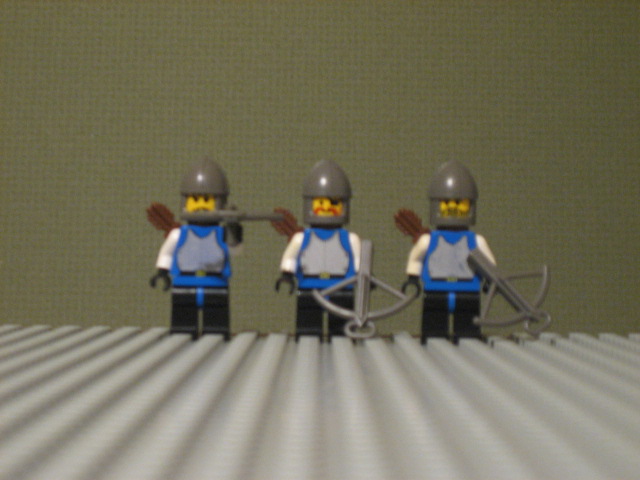 48-falcon-castle-crossbowmen.jpg