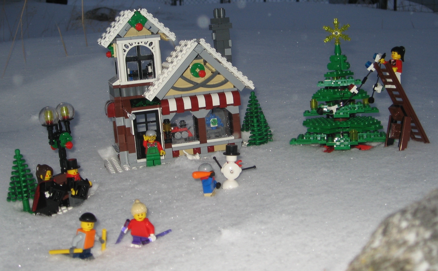 toyshopsnow1.jpg