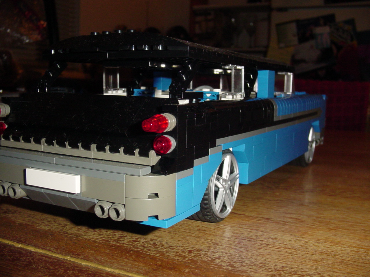 55nomad04.jpg