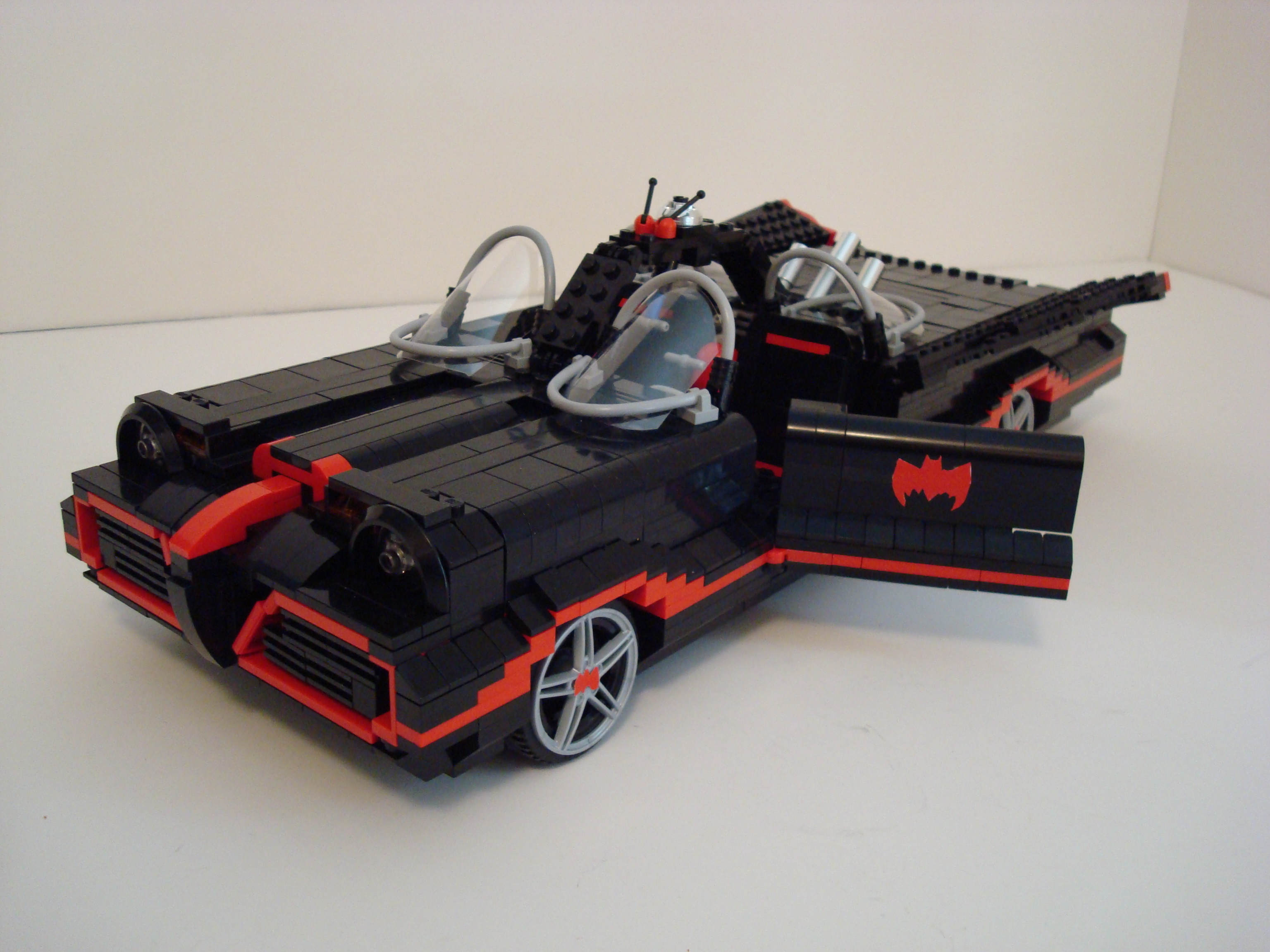 66batmobile19.jpg