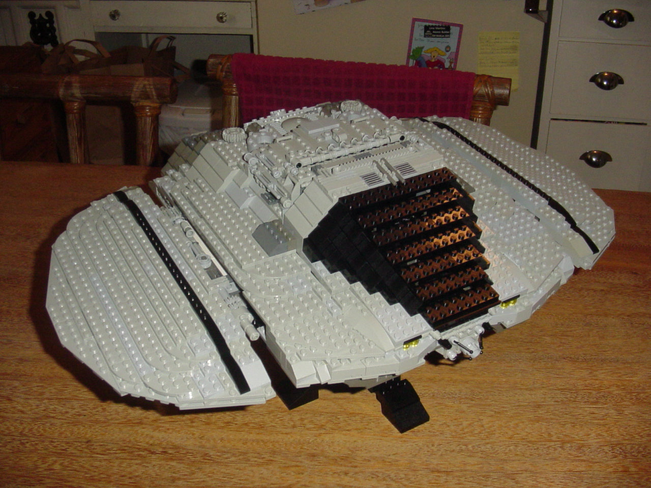 cylonraider09.jpg