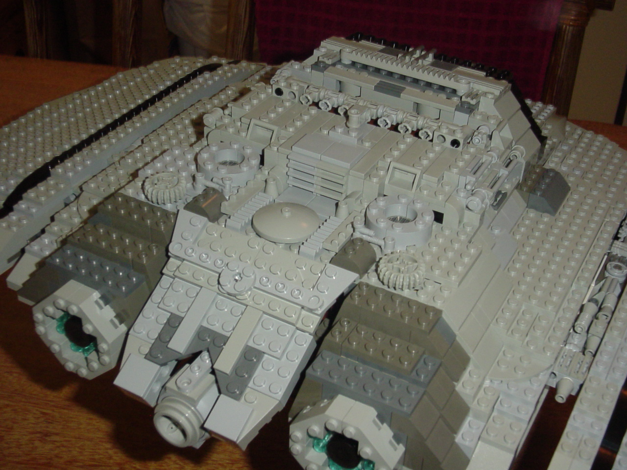 cylonraider20.jpg