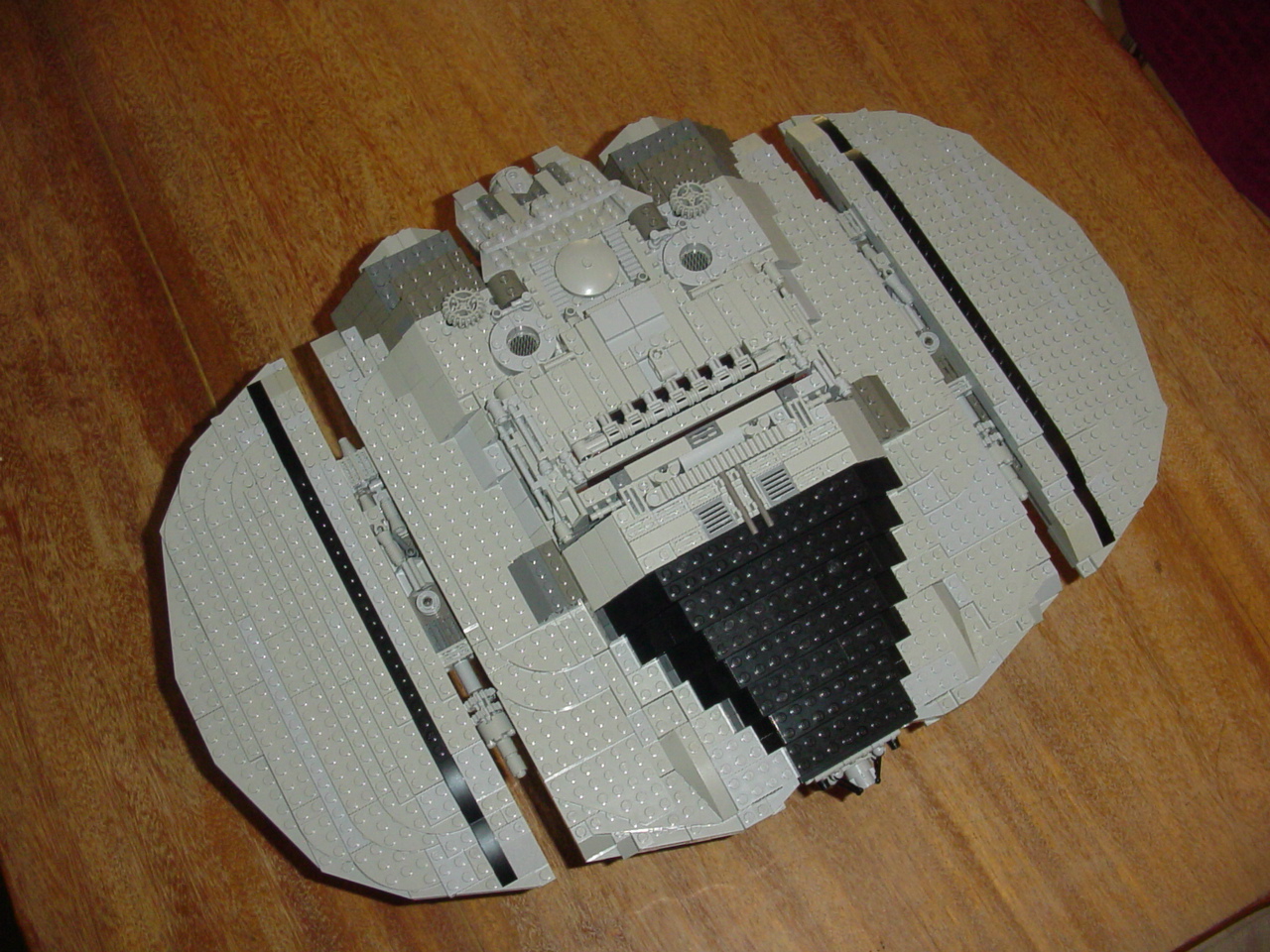 cylonraider47.jpg