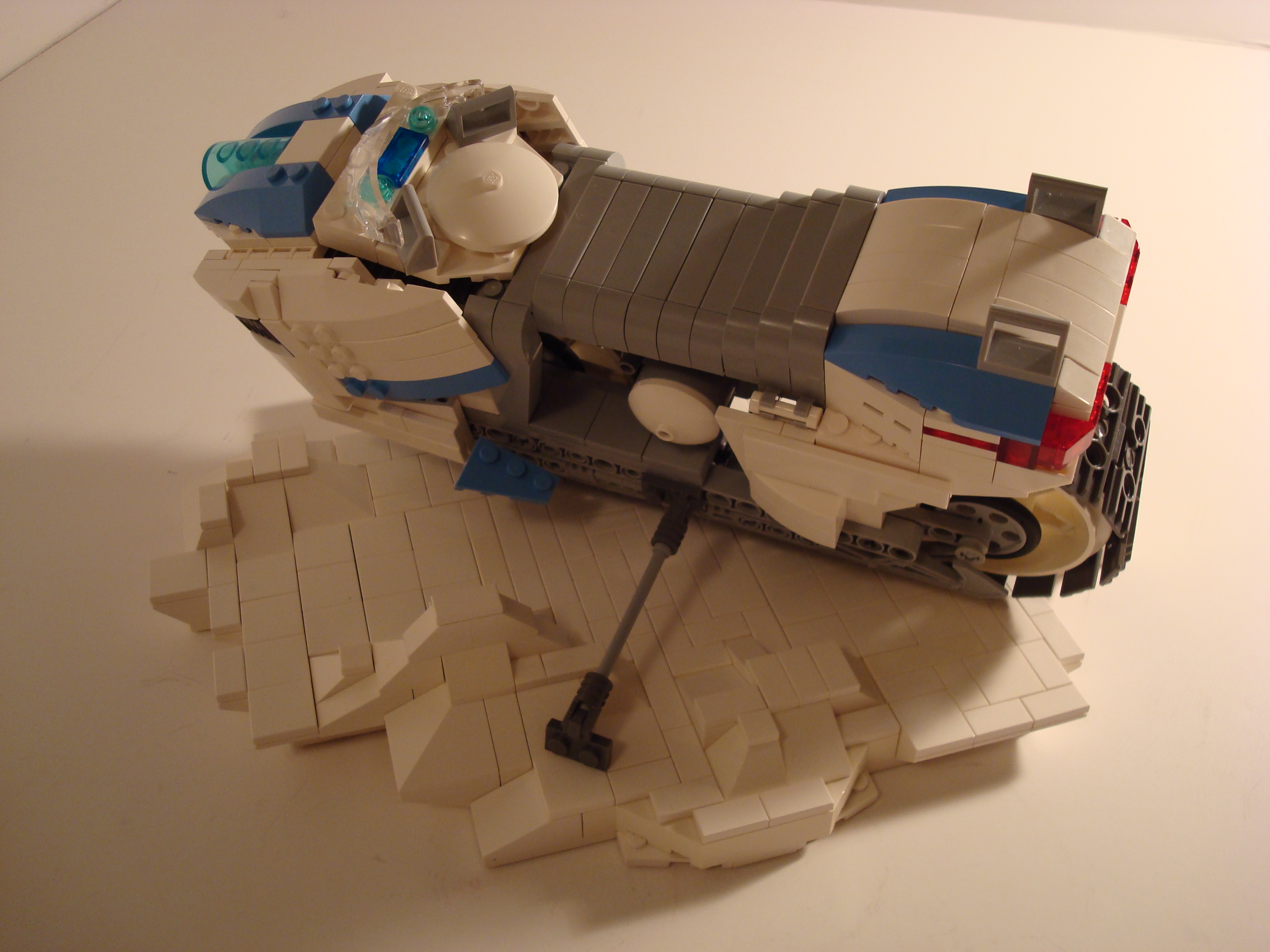 hyanide00.jpg