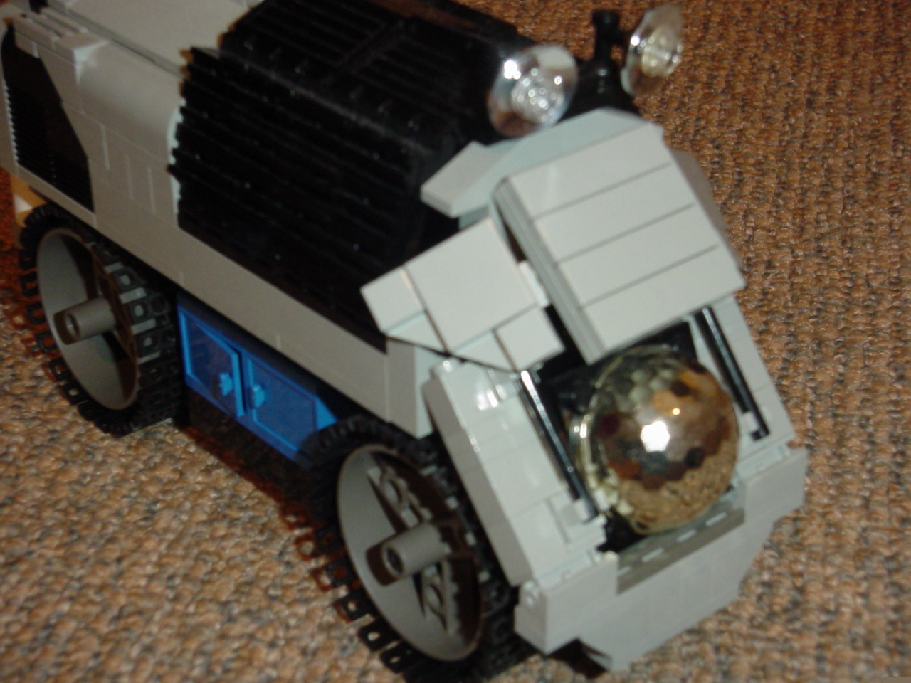 img0037.jpg
