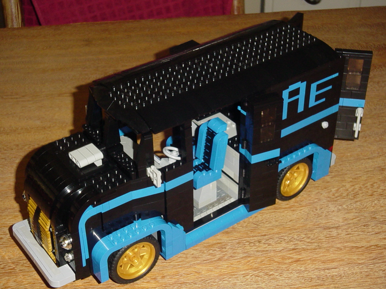 divco18.jpg