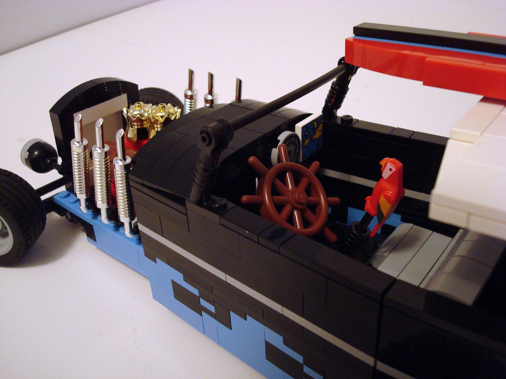 ghostship02.jpg