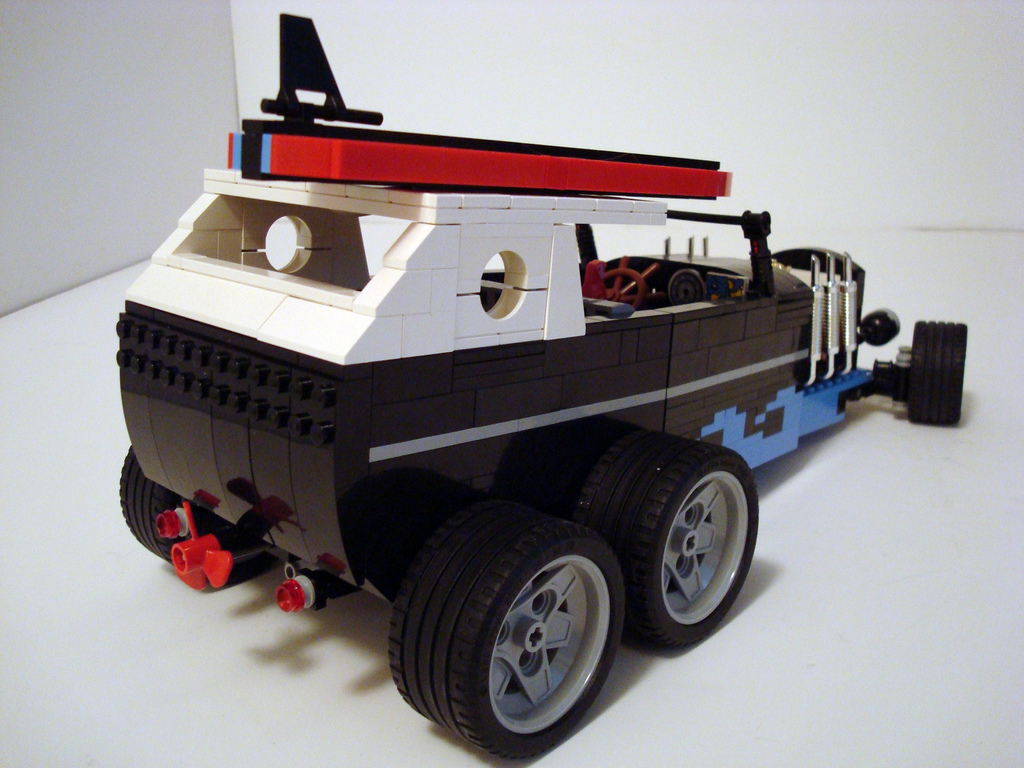 ghostship03.jpg