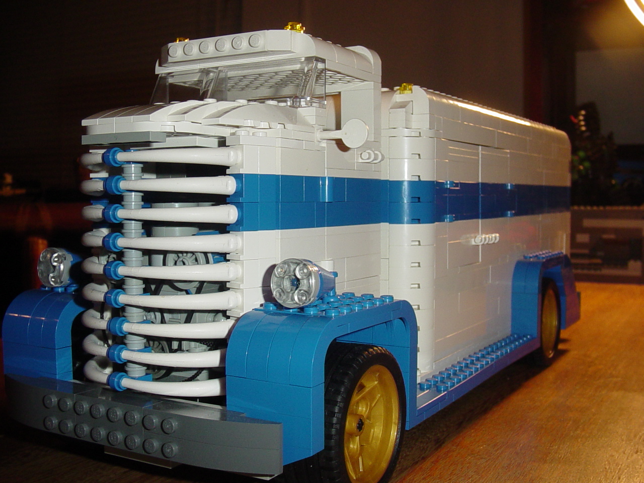 milktruck_00.jpg