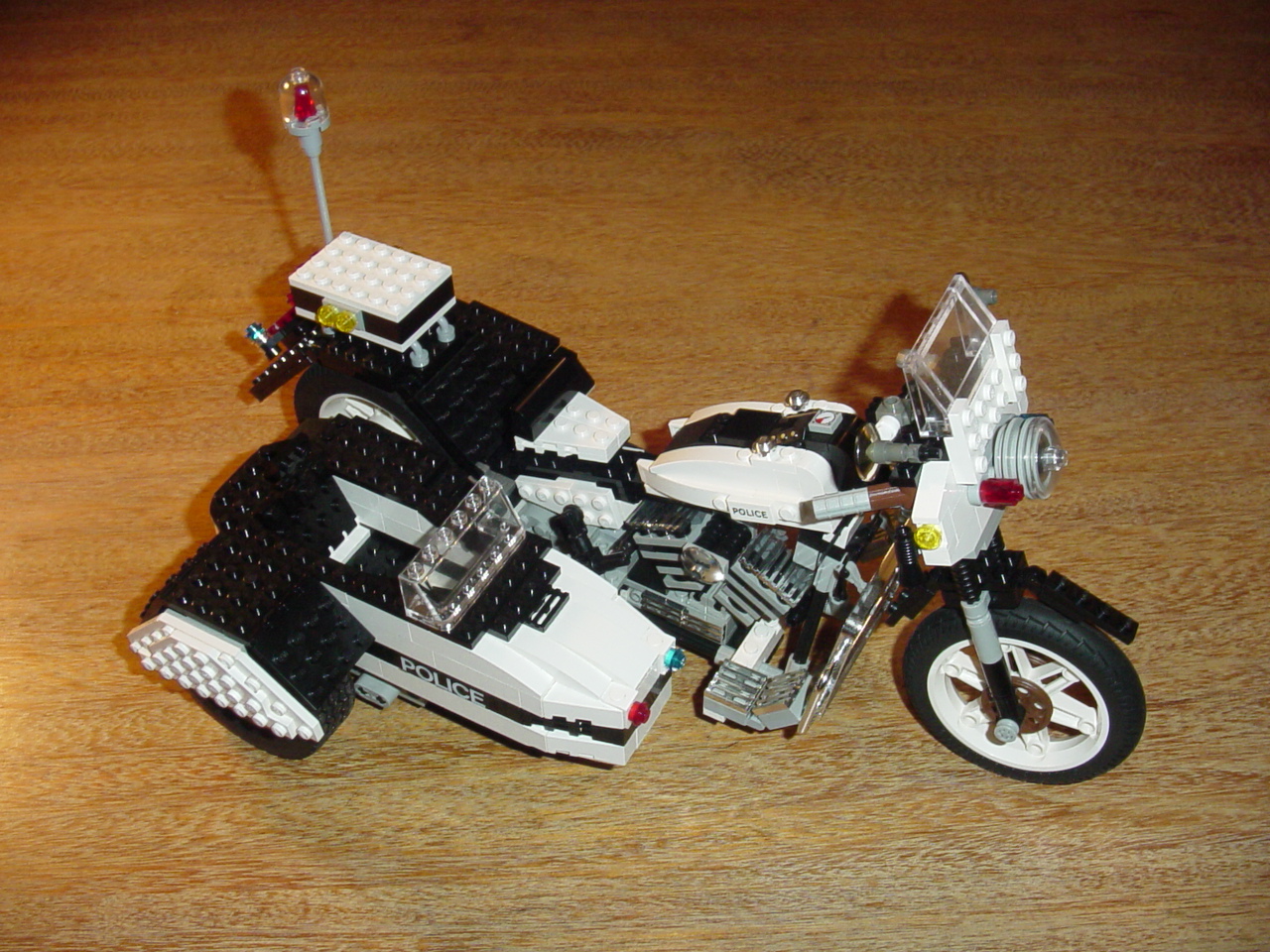policebike03.jpg