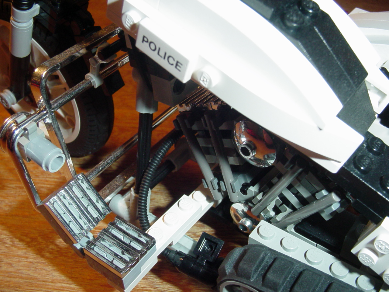 policebike28.jpg