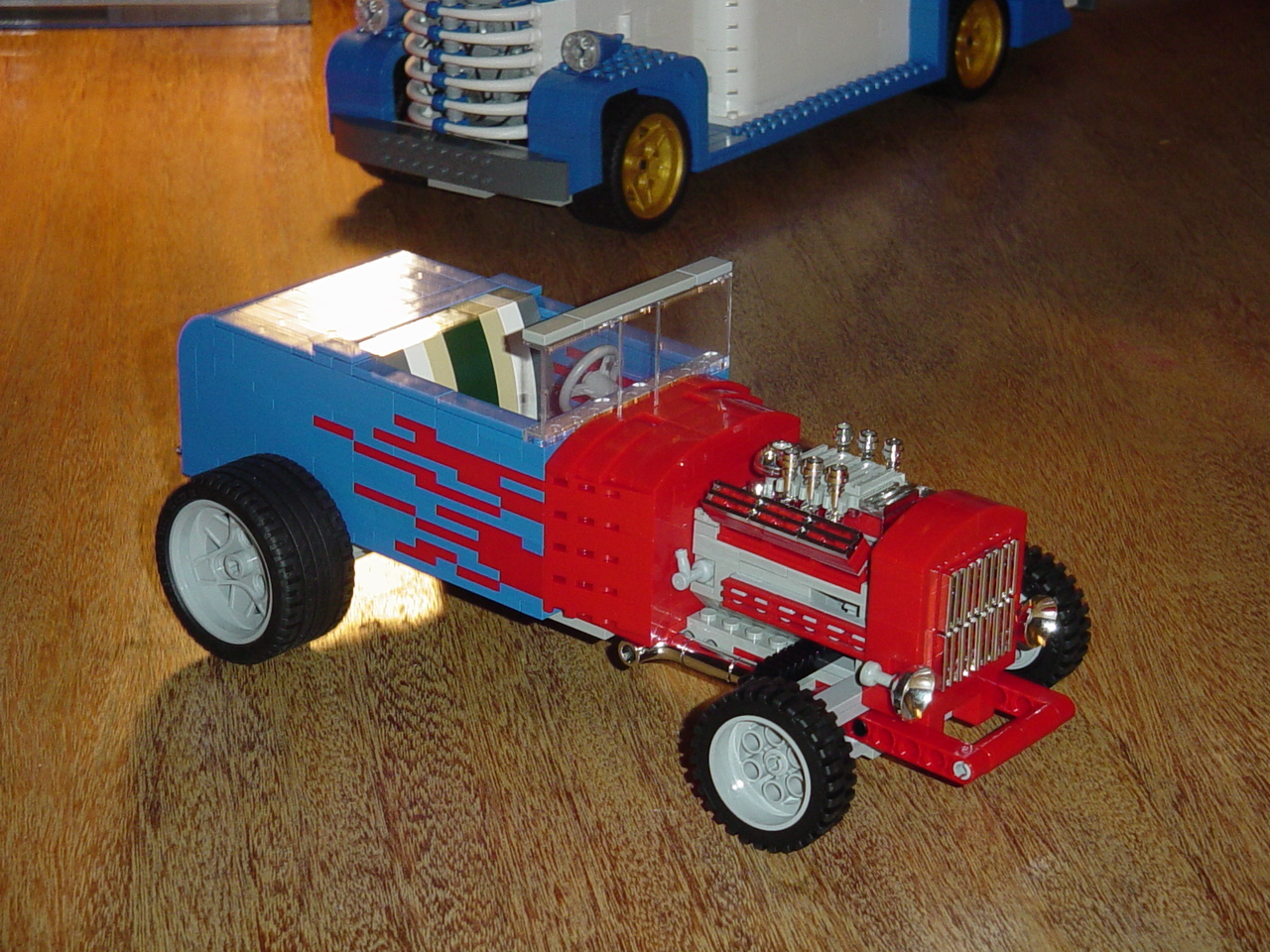roadster010.jpg