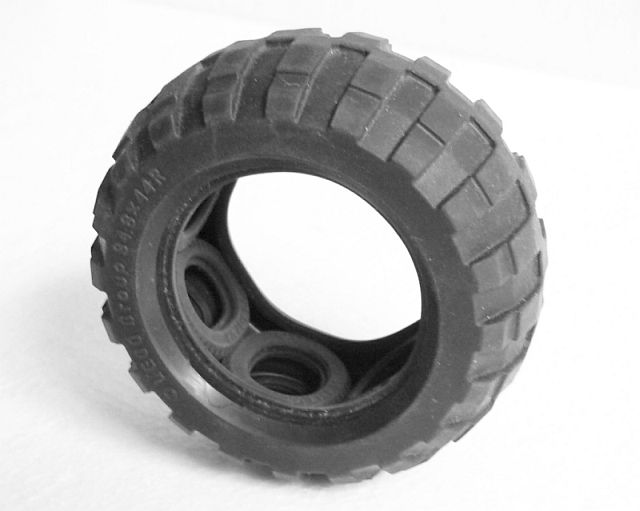 7_tyre.jpg