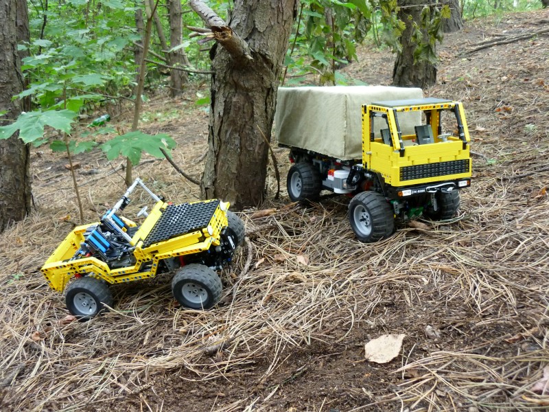 maz_and_jeep.jpg