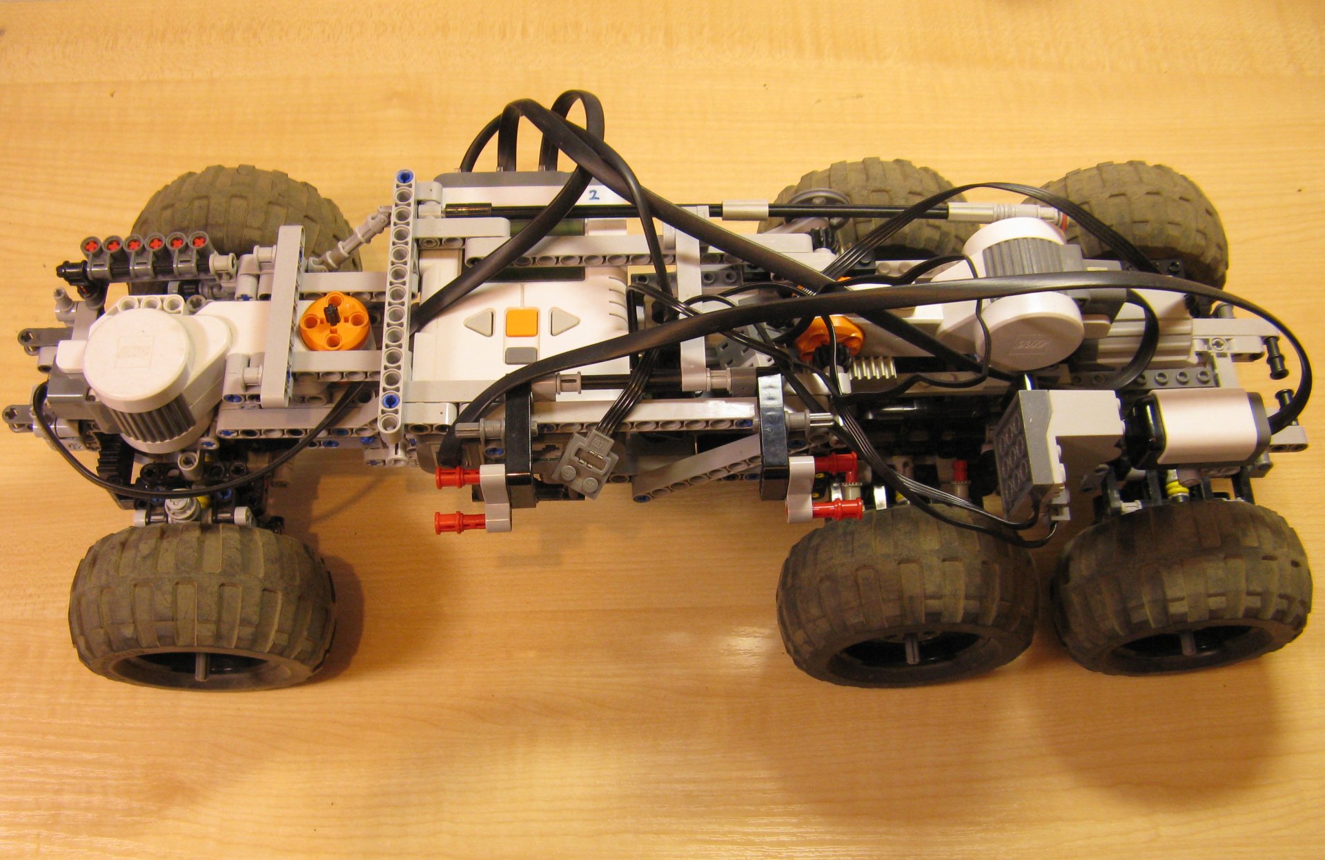 img_chassis_v3.jpg