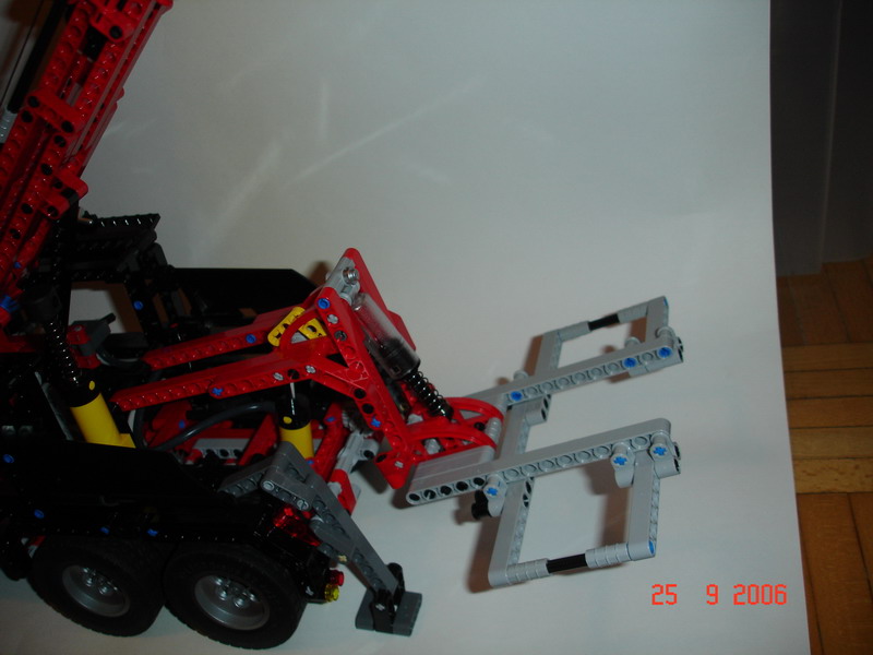 8285_10_resize.jpg