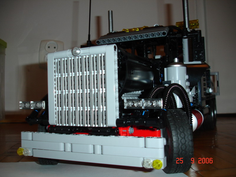 8285_14_resize.jpg